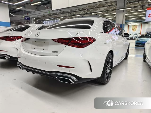 Mercedes-Benz Class C 2023 Белый из Китая, фото 2