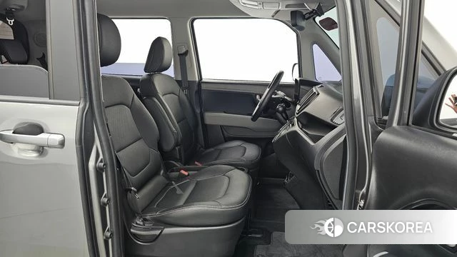 Kia The New Kia Ray 2023 Серый из Кореи, фото 2