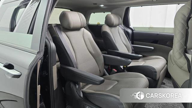 Kia The New Carnival 4th Generation 2024 Черный из Кореи, фото 2