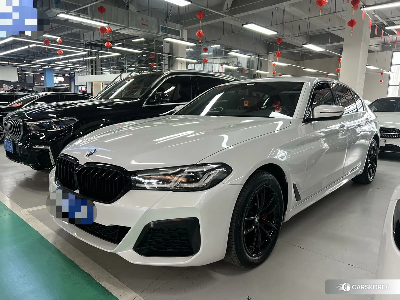 BMW 5 series 2020 Белый из Китая, фото 2