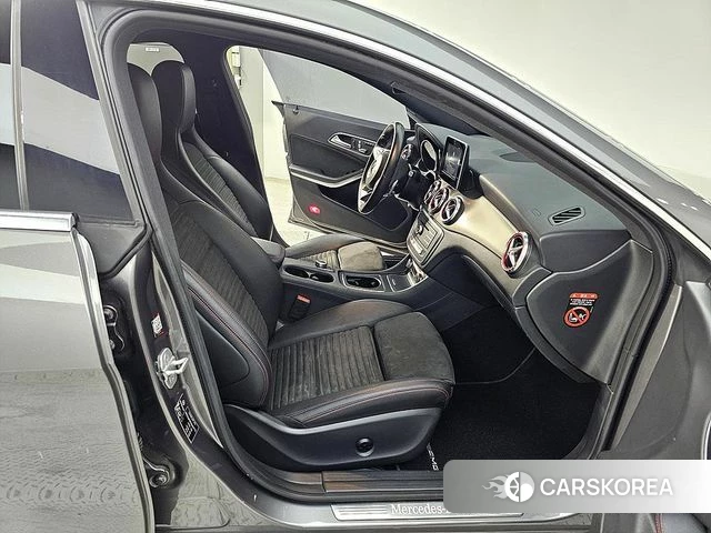 Mercedes-Benz CLA-Class C117 2018 Серый из Кореи, фото 2