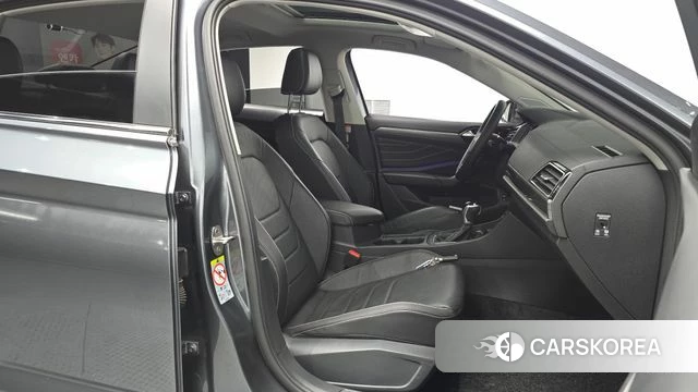 Volkswagen 7th Generation of Jetta 2023 Серый из Кореи, фото 2