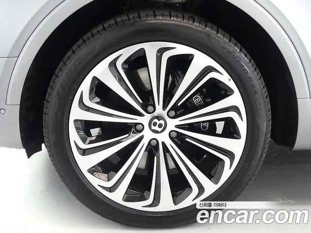 Bentley Bentayga id 2752572 из Кореи 2