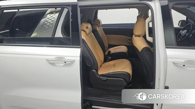 Kia Carnival 4th generation 2022 Белый из Кореи, фото 2