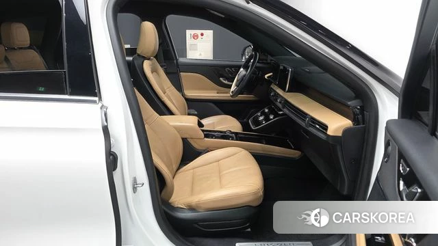 Lincoln Corsair 2022 Белый из Кореи, фото 2