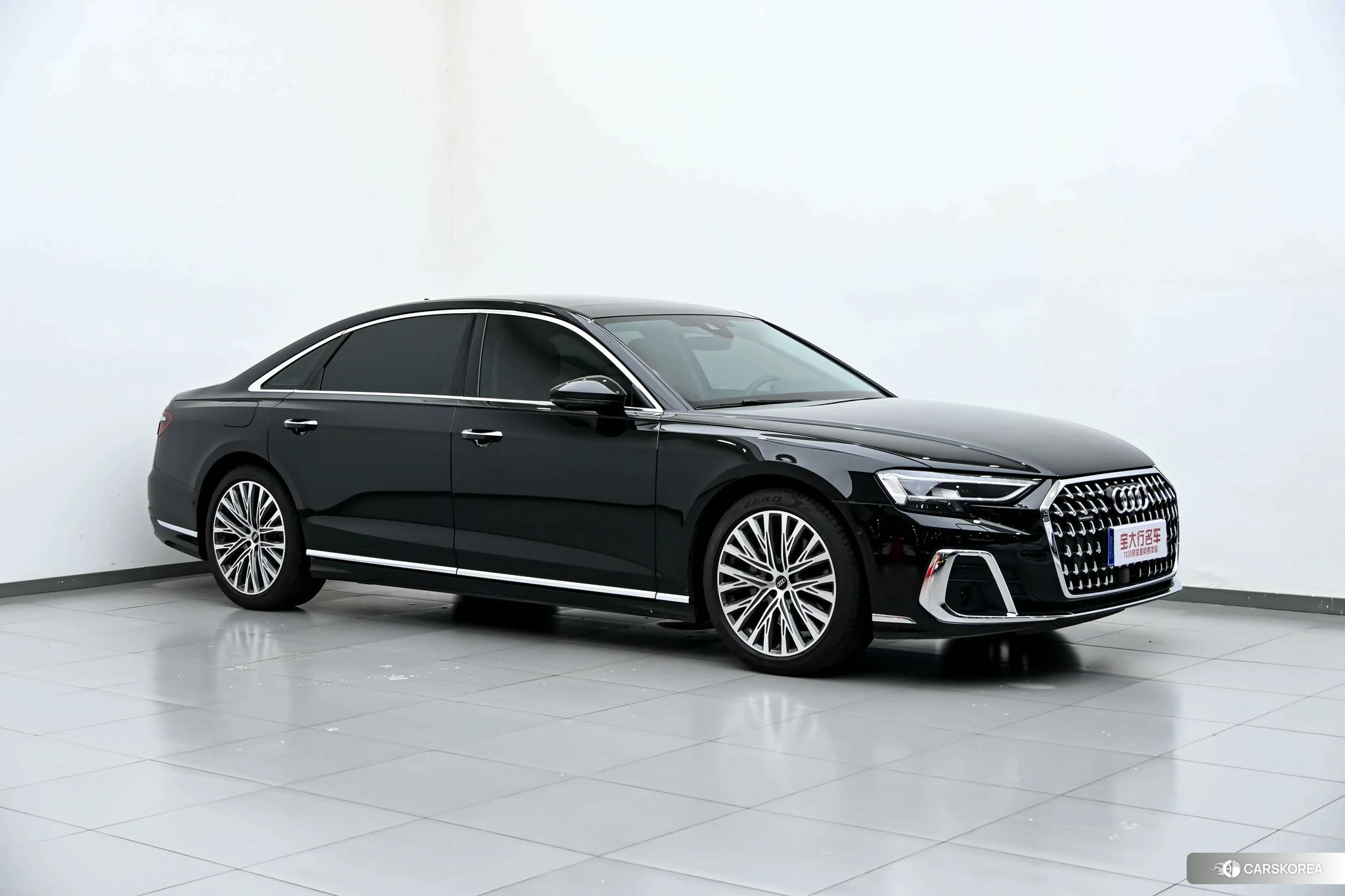 Audi A8 2024 Черный из Китая, фото 2