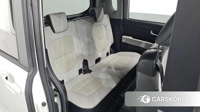 Kia The New Kia Ray EV 2023 Белый из Кореи, фото 2