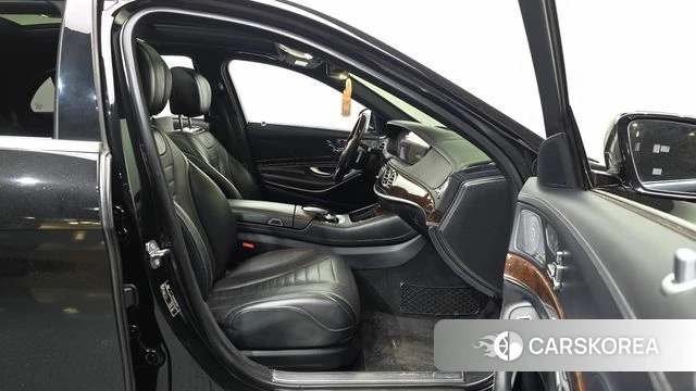 Mercedes-Benz S-Class W222 2018 Черный из Кореи, фото 2