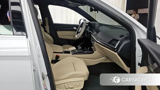Audi Q5 (FY) 2022 Белый из Кореи, фото 2