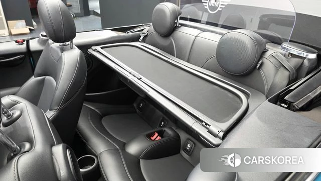 Mini Cooper Convertible 2019 Синий из Кореи, фото 2