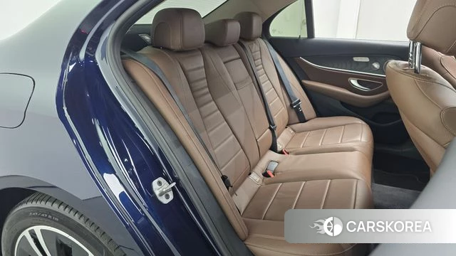 Mercedes-Benz E-Class W213 2020 Синий из Кореи, фото 2