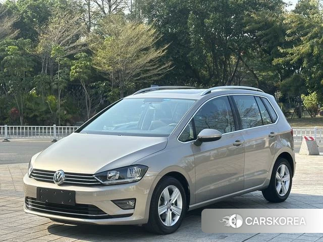 Volkswagen Golf*Jiayu 2019 Шампань из Китая, фото 2