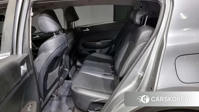 Kia Sportage The Bold 2021 Серый из Кореи, фото 2