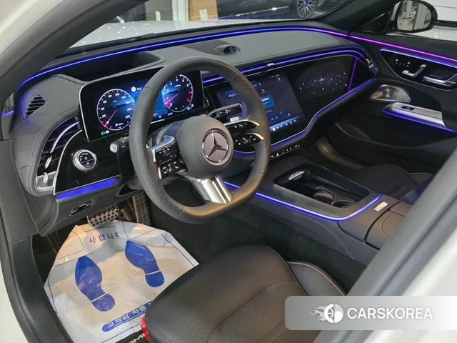 Mercedes-Benz E-Class W214 2025 Белый из Кореи, фото 2