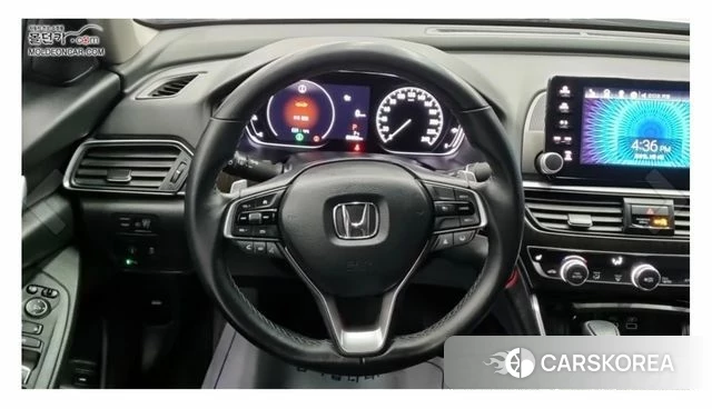 Honda Accord 10th Generation 2022 Белый из Кореи, фото 2