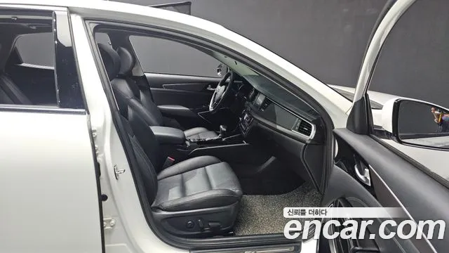 Kia Come New K7 2018 Белый из Кореи, фото 2