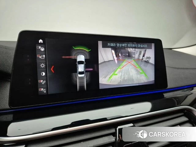 BMW 5 Series (G30) 2018 Светло-серебряный цвет из Кореи, фото 2