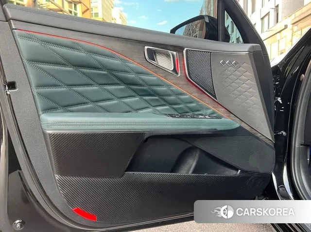 Kia K8 Hybrid 2023 Черный из Кореи, фото 2