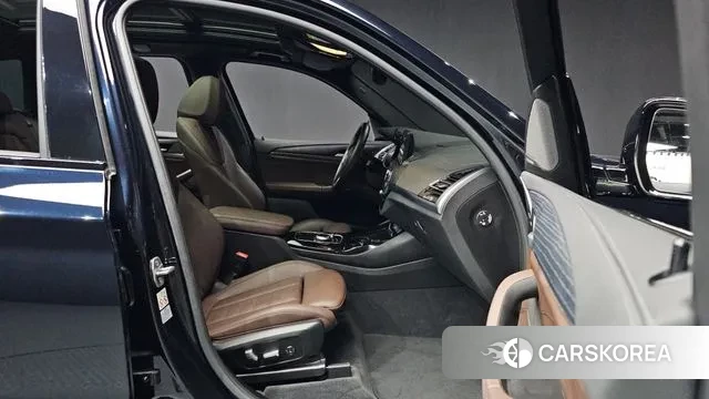 BMW iX3 2023 Черный из Кореи, фото 2