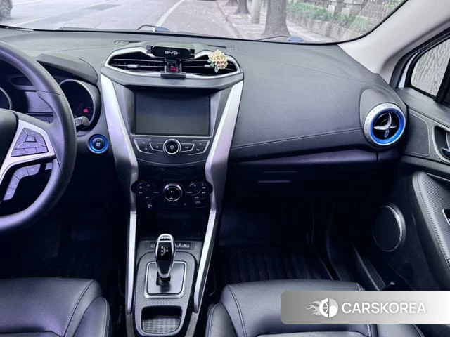 BYD Yuan EV 2018 Белый из Китая, фото 2