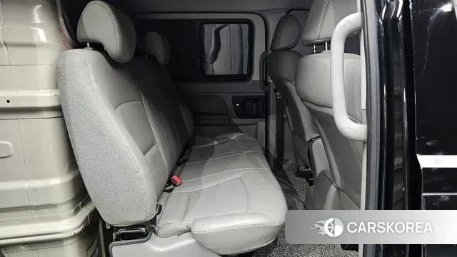 Hyundai The New Grand Starex 2018 Черный из Кореи, фото 2