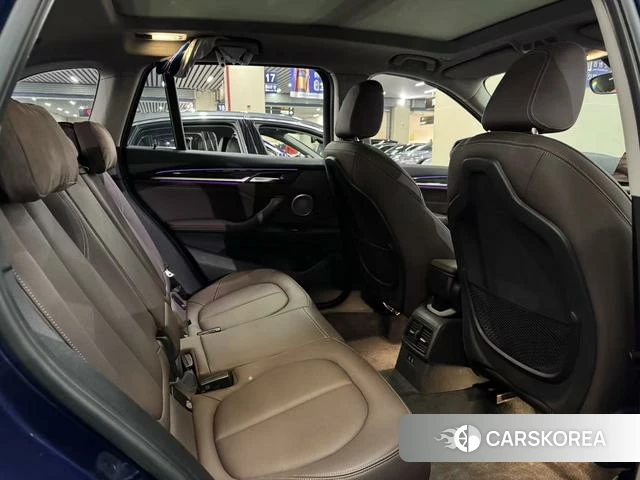 BMW X1 2022 Синий из Китая, фото 2