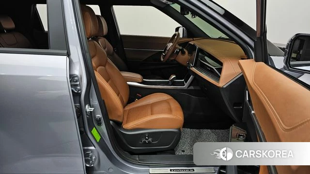 Ssangyong Torres 2022 Серебристо-серый из Кореи, фото 2