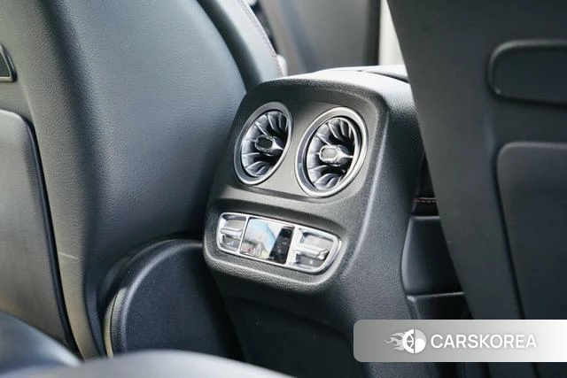 Mercedes-Benz G-class 2024 Белый из Китая, фото 2
