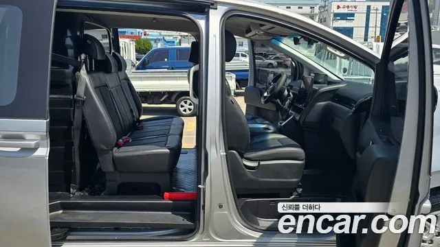 Hyundai Staria id 2693379 из Кореи 2