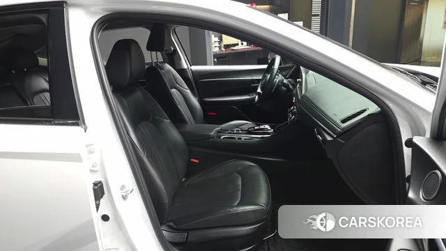 Hyundai Sonata (DN8) 2020 Белый из Кореи, фото 2