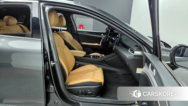 Kia K5 Hybrid 3rd Generation 2023 Серый из Кореи, фото 2