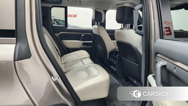 Land Rover Defender (L663) 2022 Жемчужный цвет из Кореи, фото 2