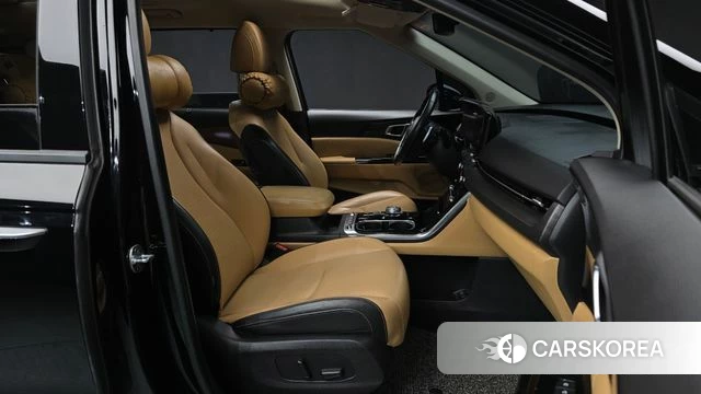 Kia Carnival 4th generation 2022 Черный из Кореи, фото 2