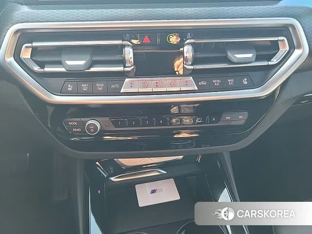 BMW X3 (G01) 2023 Черный из Кореи, фото 2