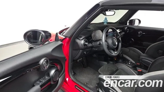 Mini Cooper S Convertible 2023 Красный из Кореи, фото 2