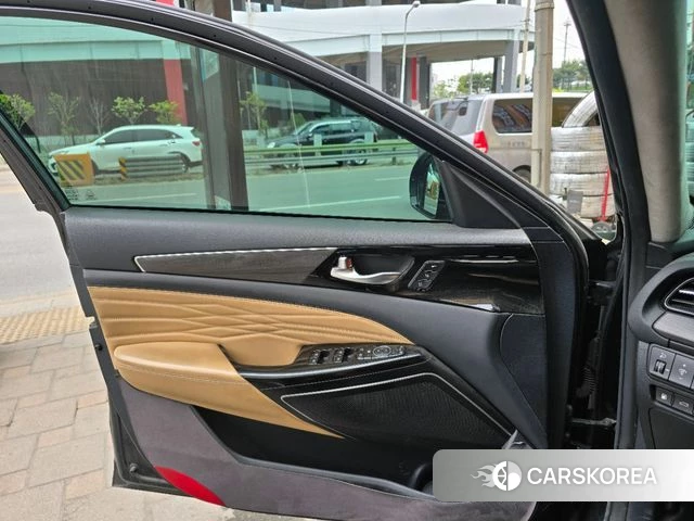 Kia K7 Premier 2020 Черный из Кореи, фото 2