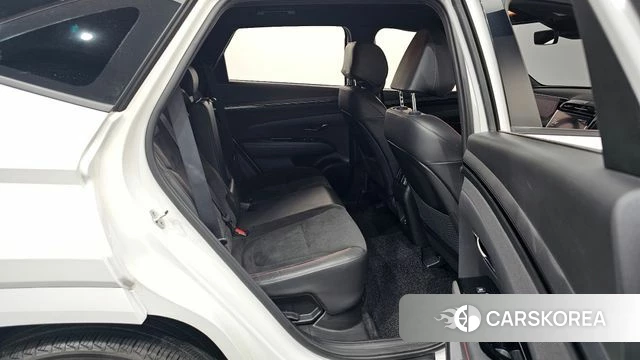 Hyundai Tucson Hybrid (NX4) 2022 Белый из Кореи, фото 2