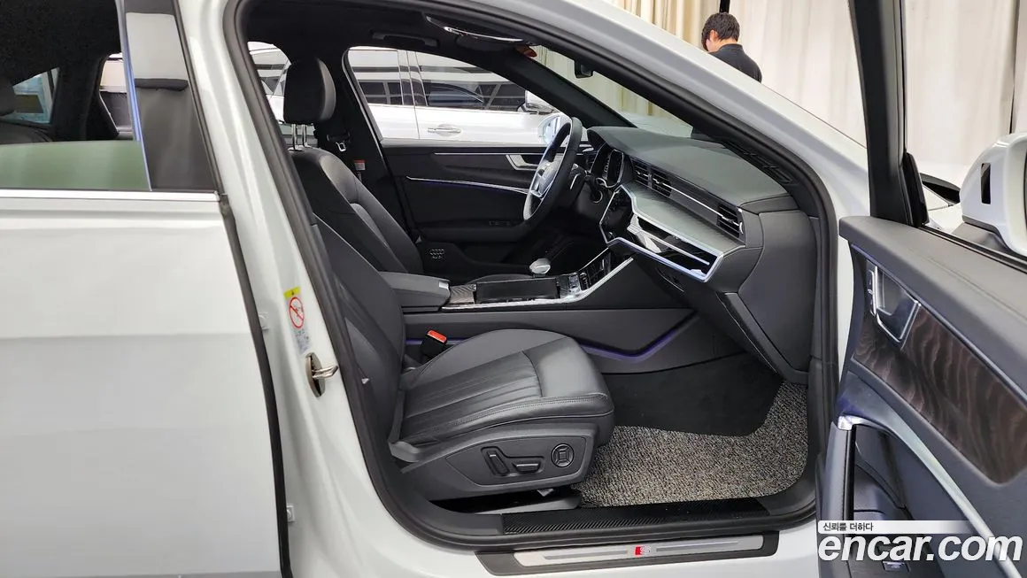 Audi A6 (C8) id 2024639 из Кореи 2