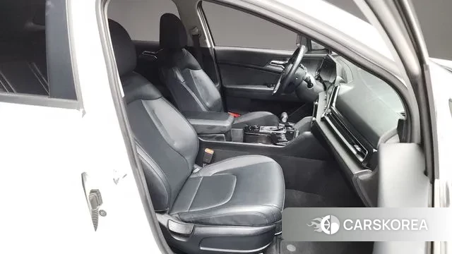 Kia Sportage 5th Generation 2021 Белый из Кореи, фото 2