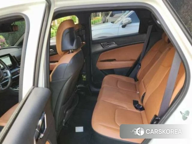 Kia Sportage 5th Generation Hybrid 2022 Белый из Кореи, фото 2