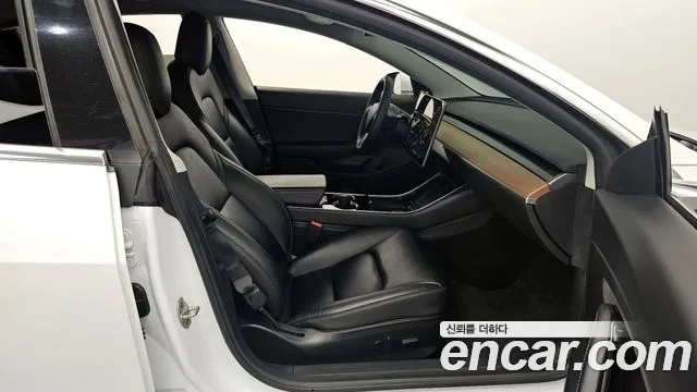 Tesla Model 3 2020 Белый из Кореи, фото 2