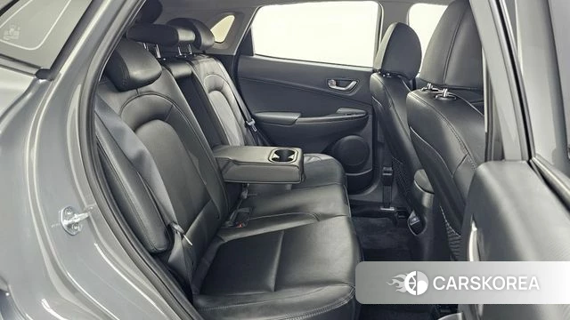 Hyundai The New Kona 2021 Серебристо-серый из Кореи, фото 2