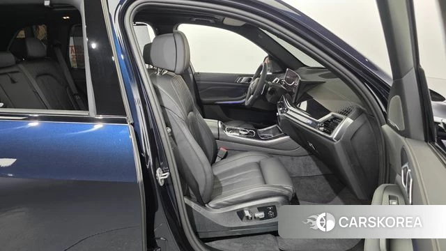 BMW X5 (G05) 2026 Черный из Кореи, фото 2