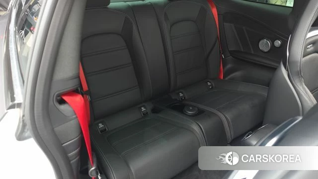 Mercedes-Benz C-Class W205 2021 Серый из Кореи, фото 2