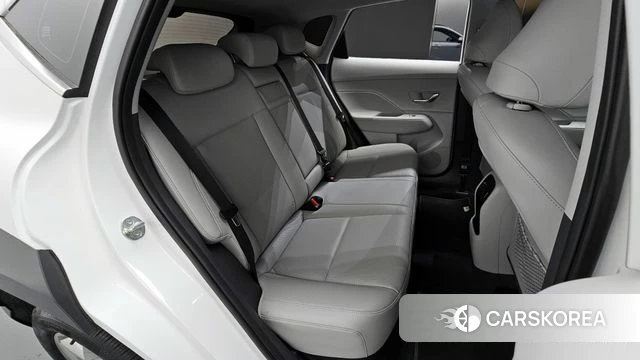 Hyundai Kona Hybrid (SX2) 2024 Белый из Кореи, фото 2