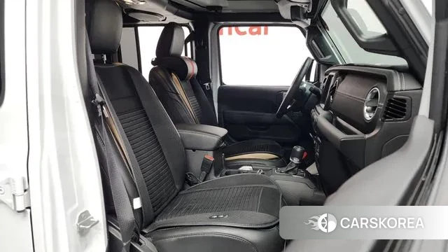 Jeep Wrangler (JL) 2023 Белый из Кореи, фото 2