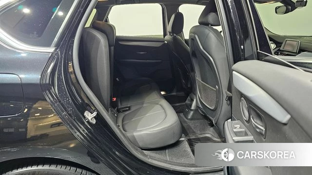 BMW 2 Series Active Tourer (F45) 2019 Черный из Кореи, фото 2