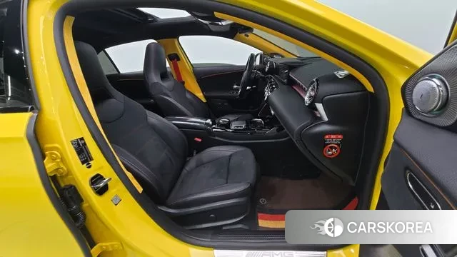 Mercedes-Benz A-Class W177 2020 Желтый из Кореи, фото 2