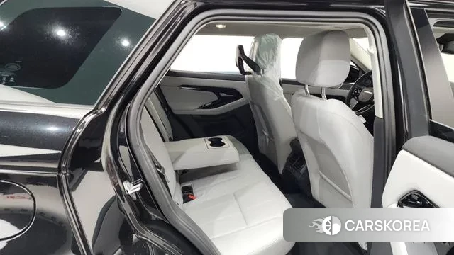 Land Rover Range Rover Evoque 2nd Generation 2025 Черный из Кореи, фото 2