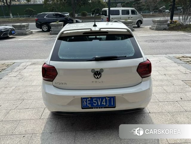 Volkswagen Polo 2021 Белый из Китая, фото 2